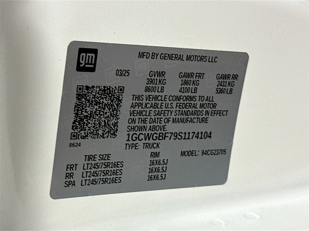 2025 Chevrolet Express Cargo 2500 WT