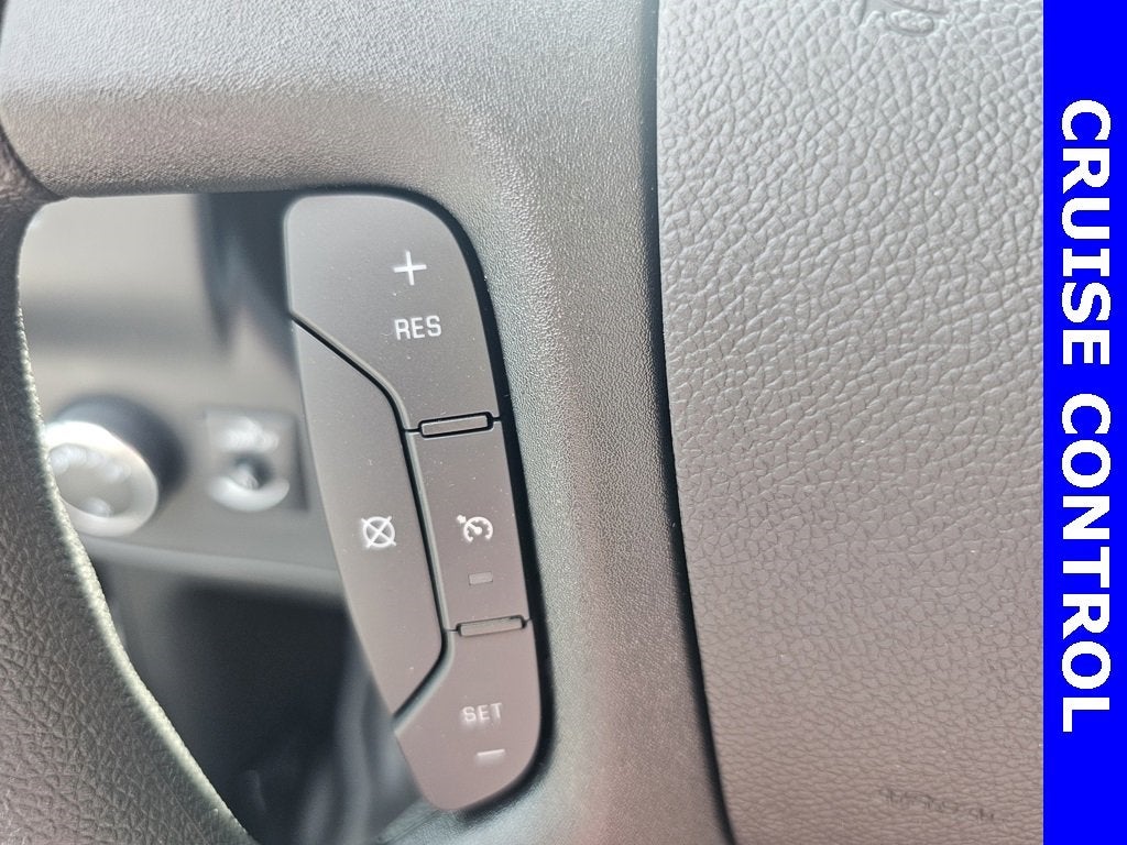 2025 Chevrolet Express Cargo 3500 WT