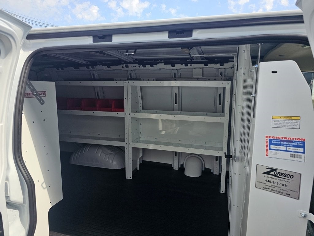 2025 Chevrolet Express Cargo 3500 WT