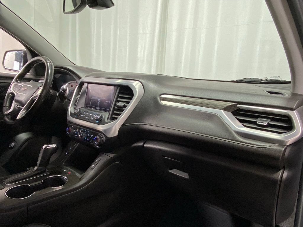 2019 GMC Acadia SLT