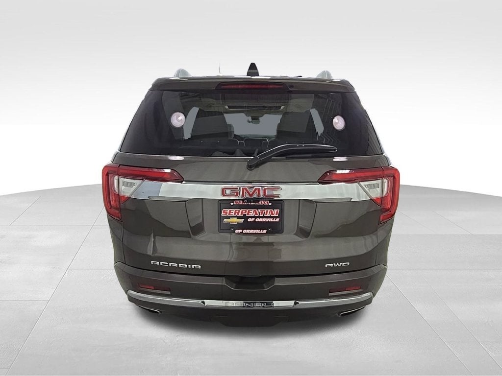 2020 GMC Acadia Denali