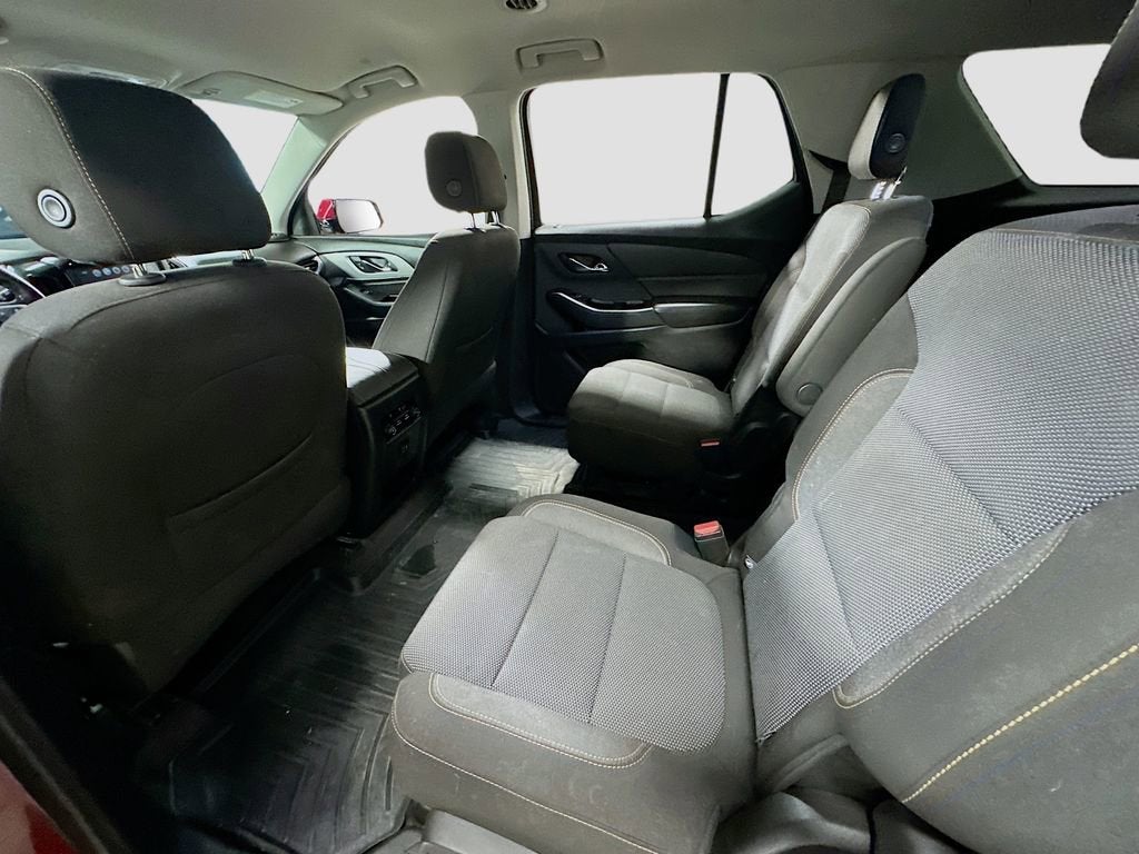 2018 Chevrolet Traverse LT Cloth