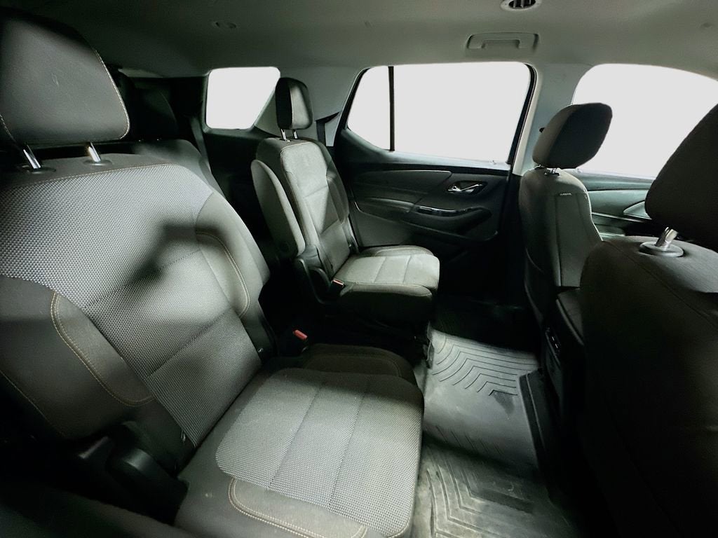 2018 Chevrolet Traverse LT Cloth