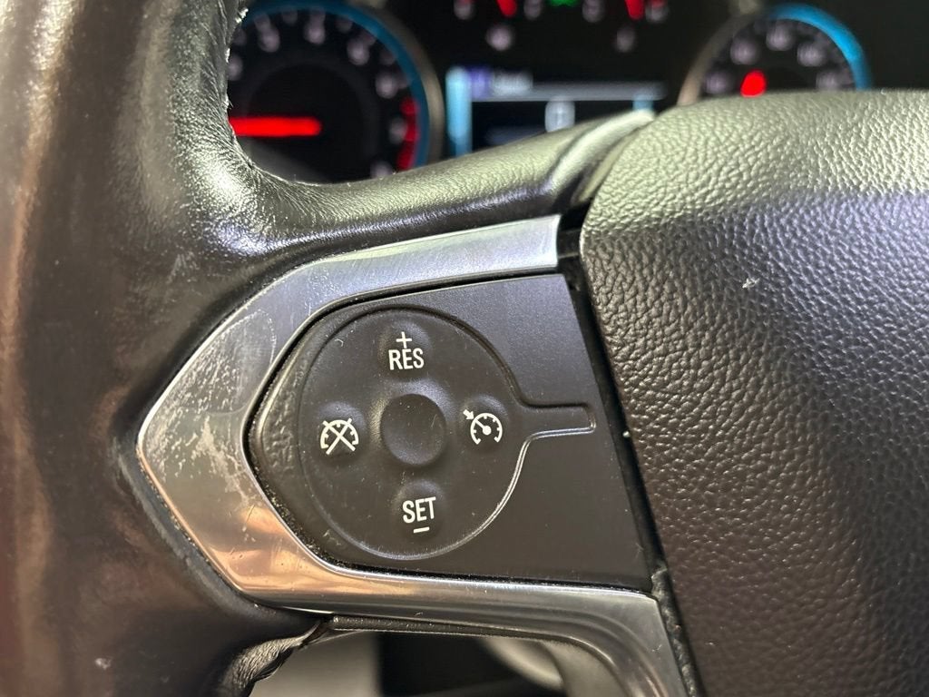 2018 Chevrolet Traverse LT Cloth