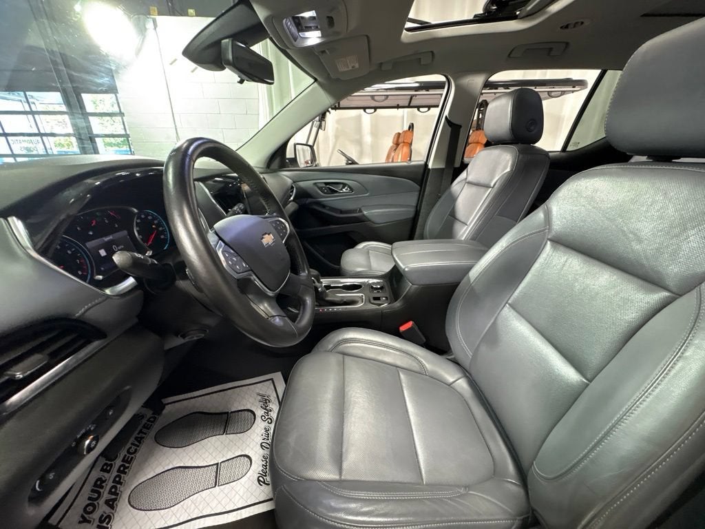 2021 Chevrolet Traverse Premier
