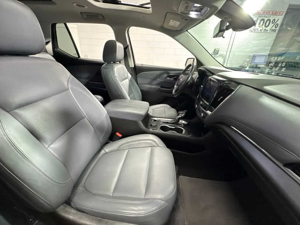 2021 Chevrolet Traverse Premier