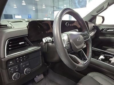 2025 Chevrolet Suburban RST