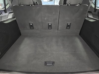 2025 Chevrolet Suburban RST