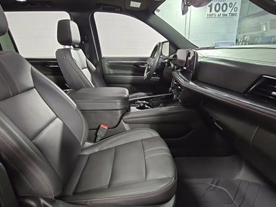2025 Chevrolet Suburban RST