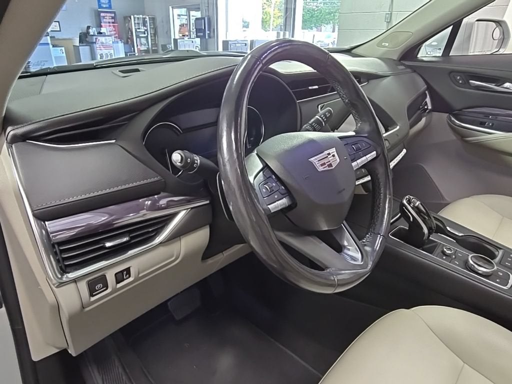 2021 Cadillac XT4 AWD Luxury