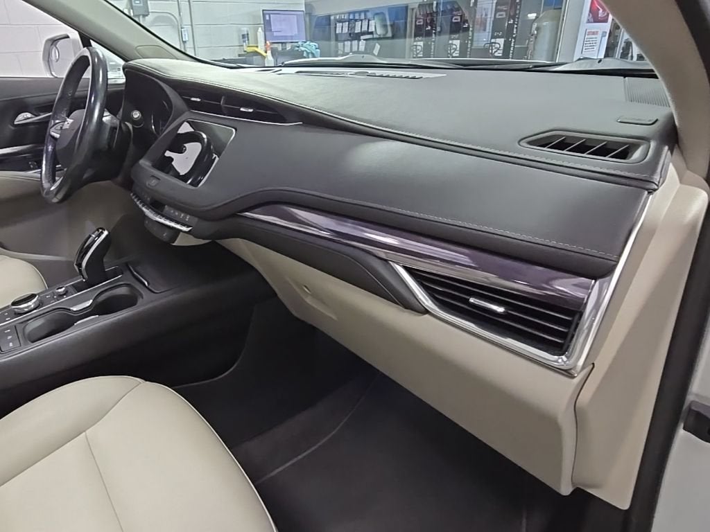 2021 Cadillac XT4 AWD Luxury