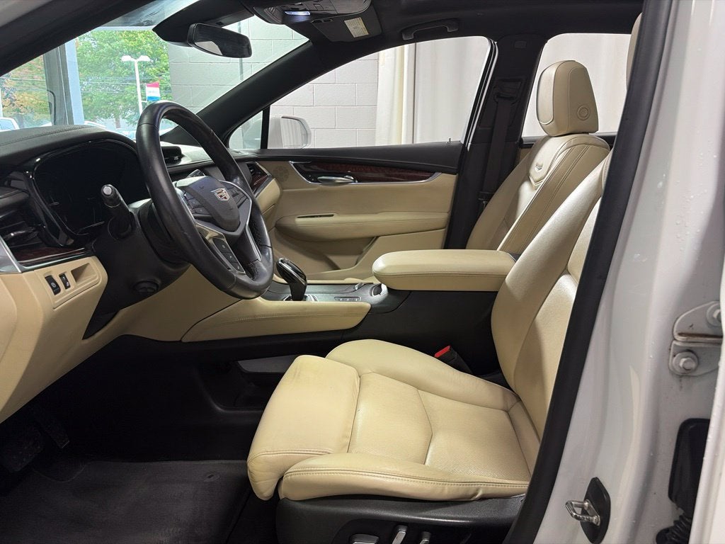 2017 Cadillac XT5 Luxury AWD