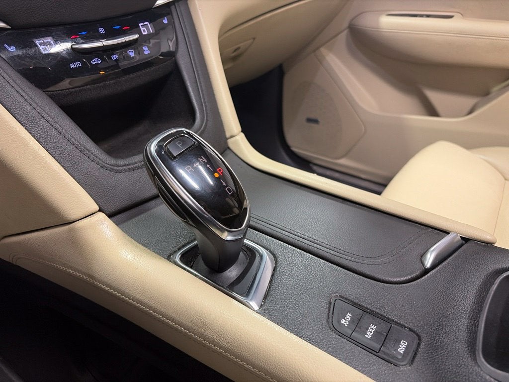 2017 Cadillac XT5 Luxury AWD