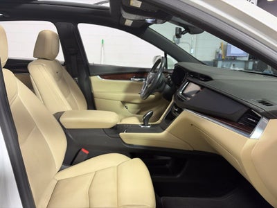 2017 Cadillac XT5 Luxury AWD