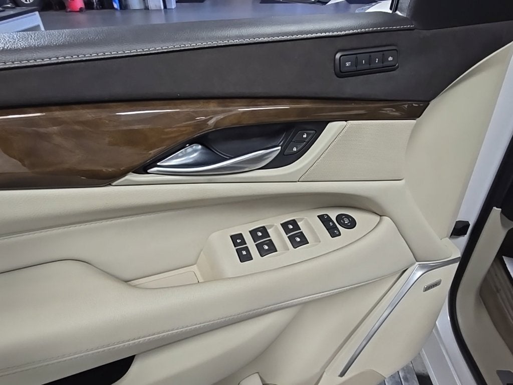 2019 Cadillac Escalade Premium Luxury