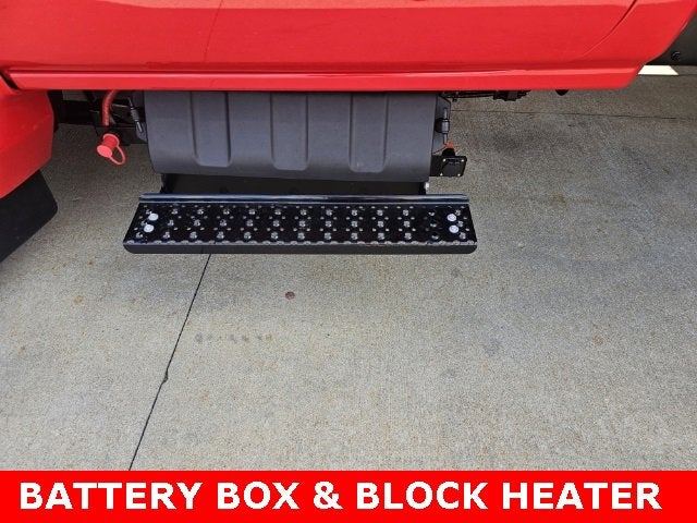 2024 Chevrolet Silverado 5500 HD Work Truck