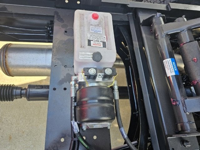 2024 Chevrolet Silverado 5500 HD Work Truck