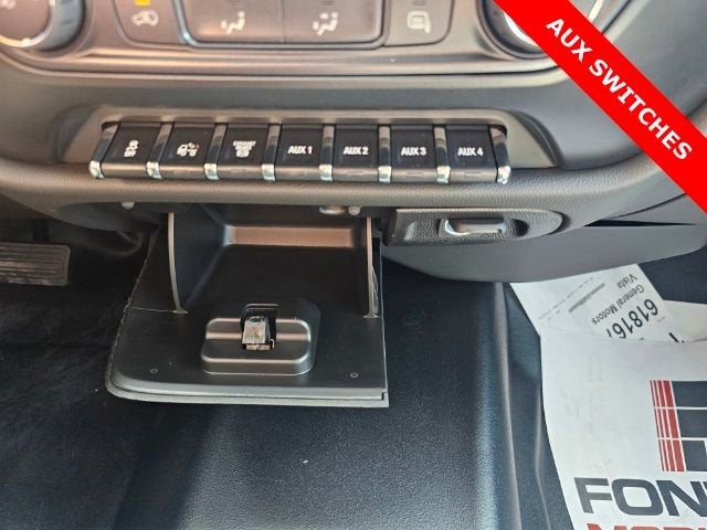 2024 Chevrolet Silverado 5500 HD Work Truck