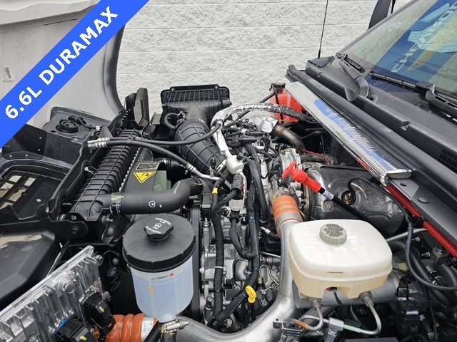 2024 Chevrolet Silverado 5500 HD Work Truck