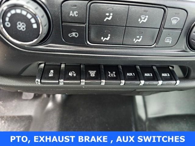 2024 Chevrolet Silverado 5500 HD Work Truck