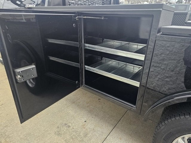 2024 Chevrolet Silverado 5500 HD Work Truck