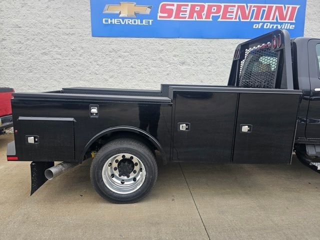 2024 Chevrolet Silverado 5500 HD Work Truck