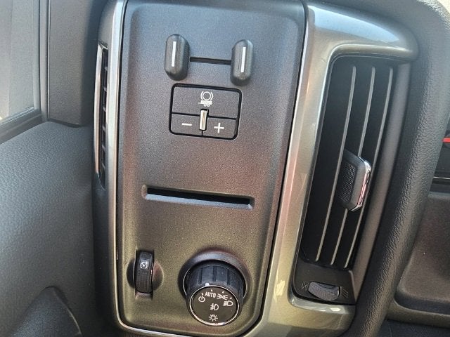 2024 Chevrolet Silverado 6500 HD LT