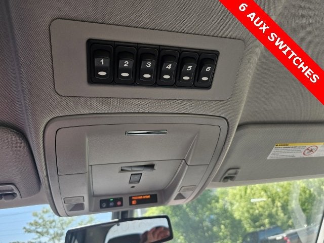 2024 Chevrolet Silverado 6500 HD LT