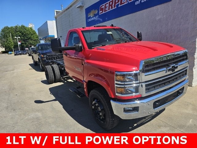2024 Chevrolet Silverado 6500 HD LT