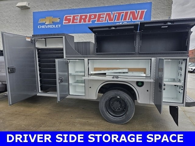 2024 Chevrolet Silverado 6500 HD LT