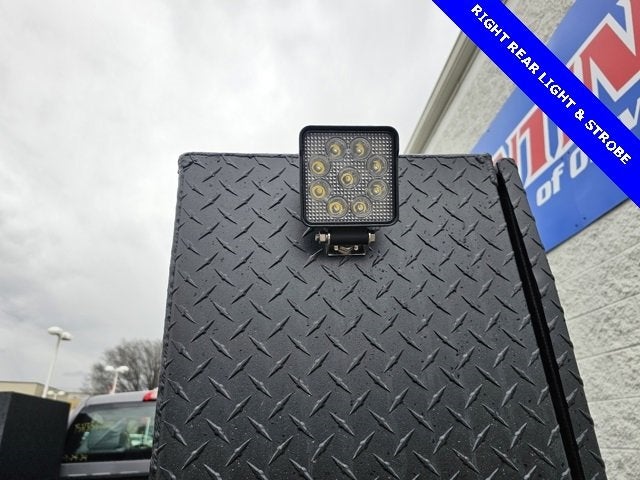 2024 Chevrolet Silverado 6500 HD LT