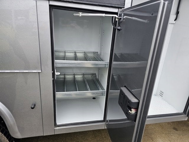 2024 Chevrolet Silverado 6500 HD LT