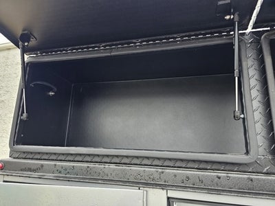 2024 Chevrolet Silverado 6500 HD LT