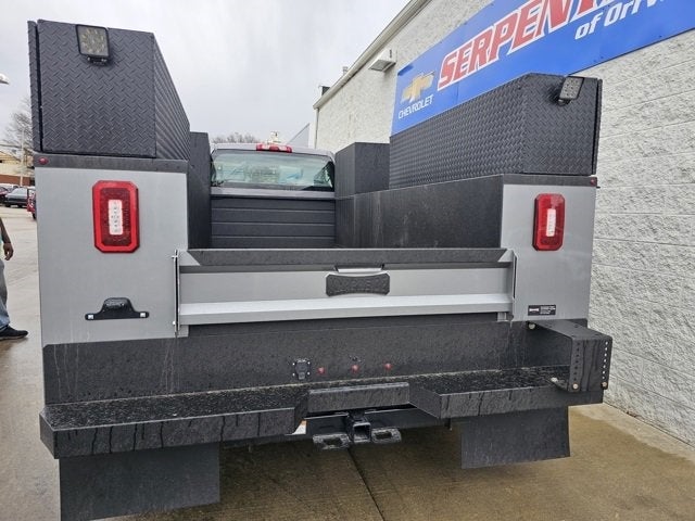 2024 Chevrolet Silverado 6500 HD LT