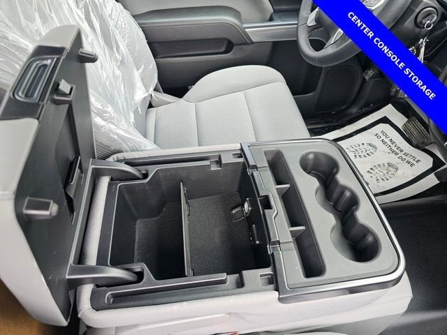 2024 Chevrolet Silverado 6500 HD LT