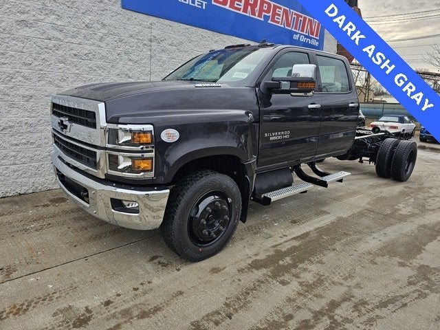2024 Chevrolet Silverado 6500 HD LT