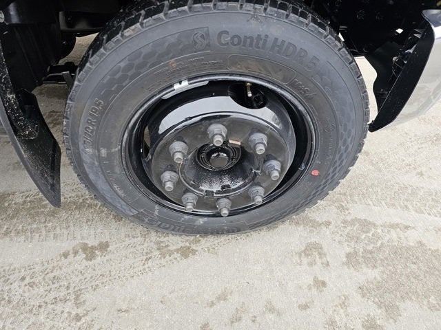 2024 Chevrolet Silverado 6500 HD LT