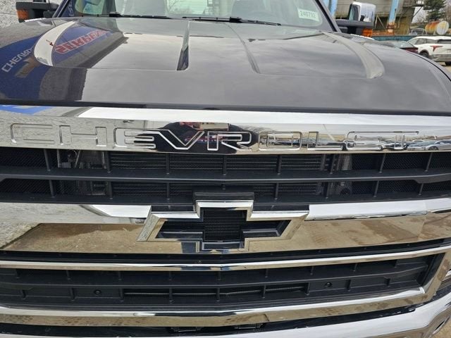 2024 Chevrolet Silverado 6500 HD LT