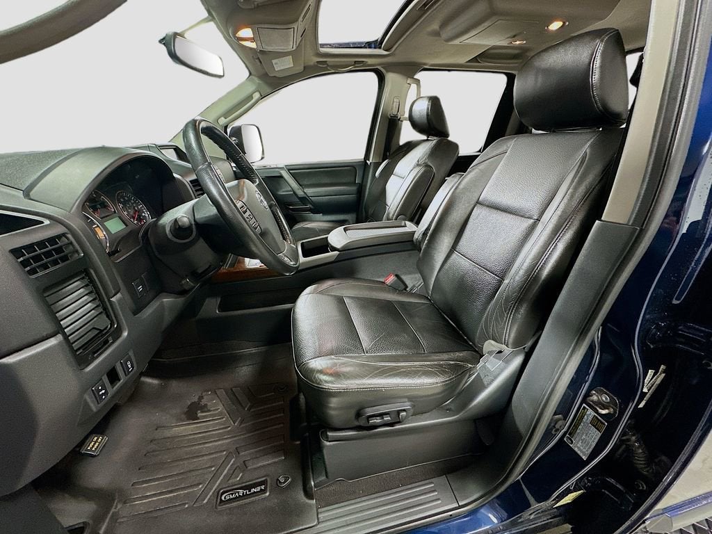 2011 Nissan Titan SL