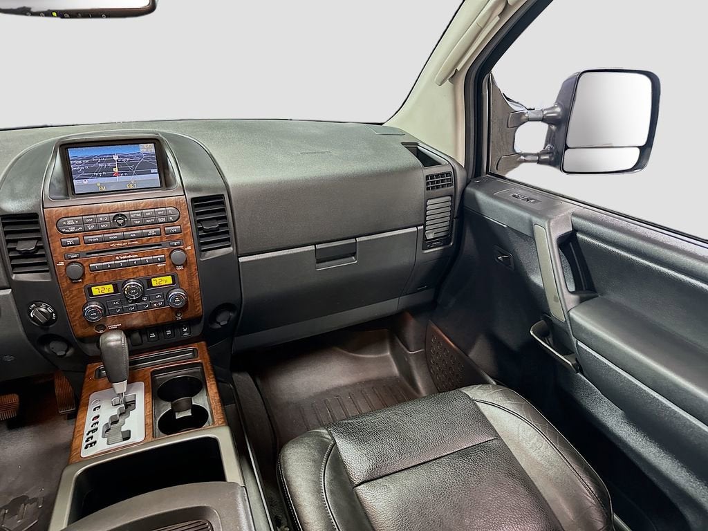 2011 Nissan Titan SL