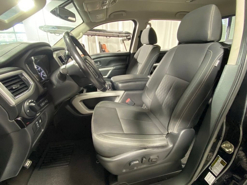 2019 Nissan Titan SV