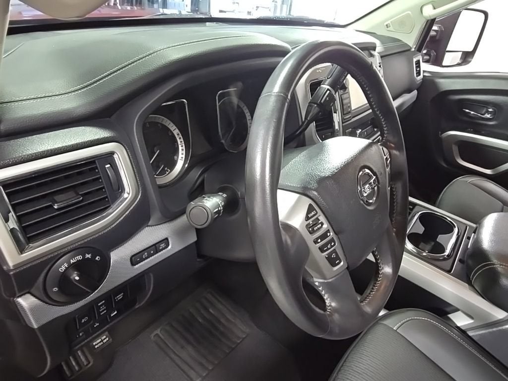2018 Nissan TITAN PRO-4X