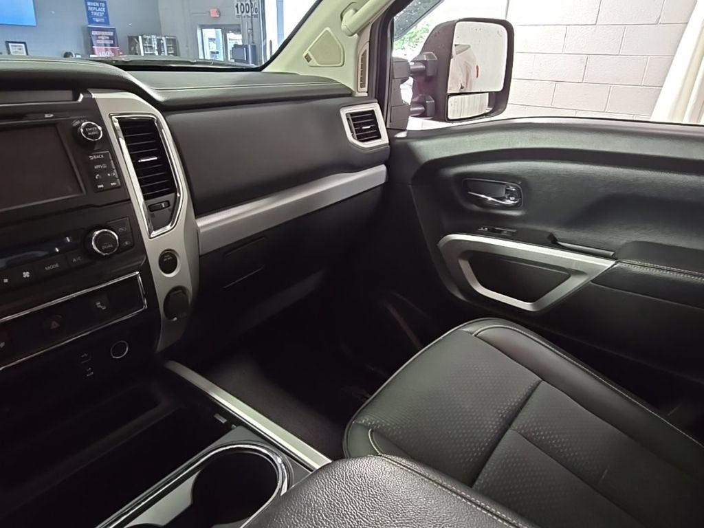 2018 Nissan TITAN PRO-4X