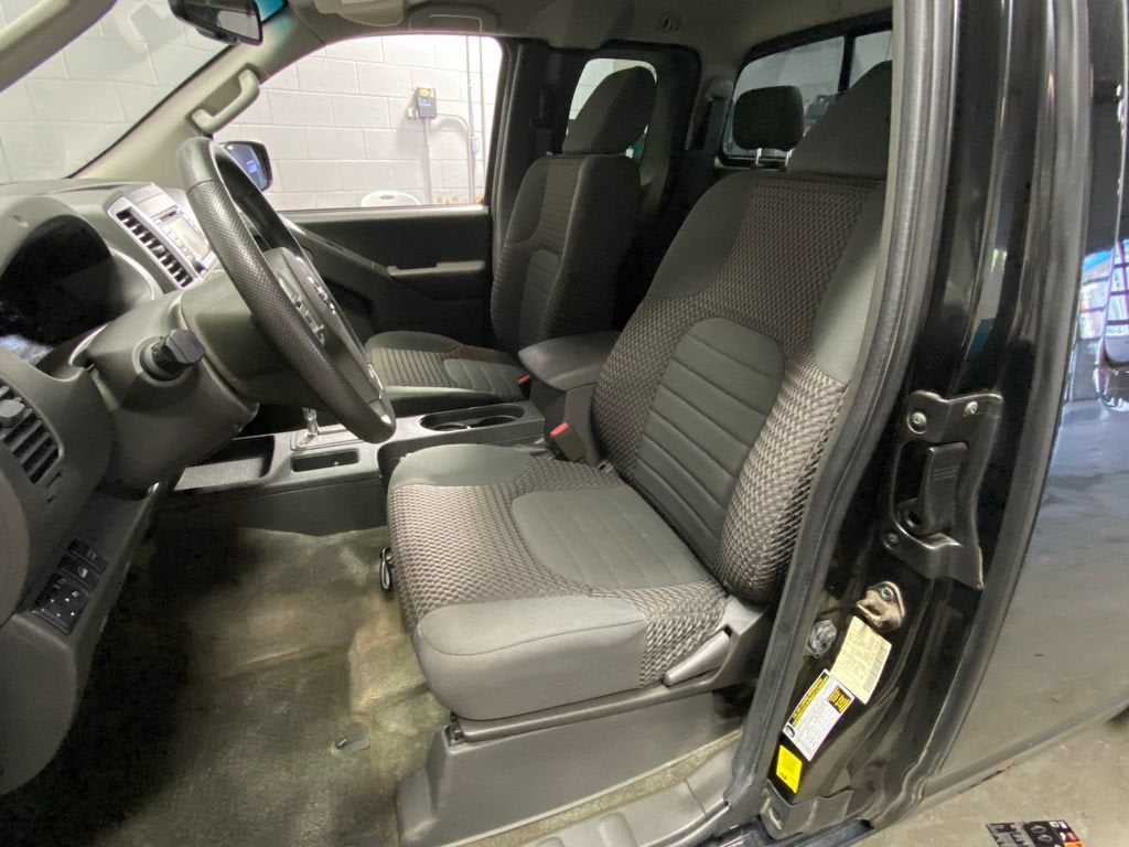 2015 Nissan Frontier SV
