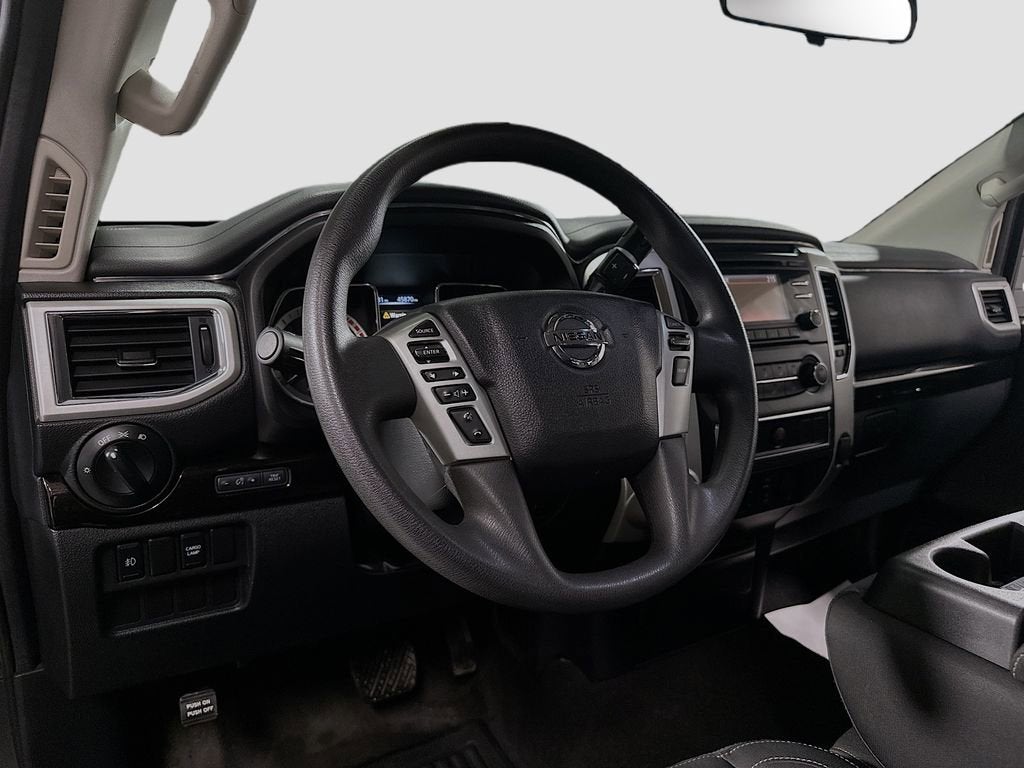 2017 Nissan Titan XD SV