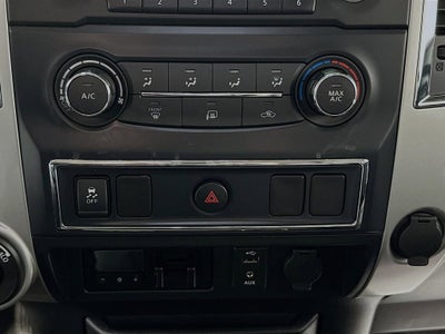 2017 Nissan Titan XD SV