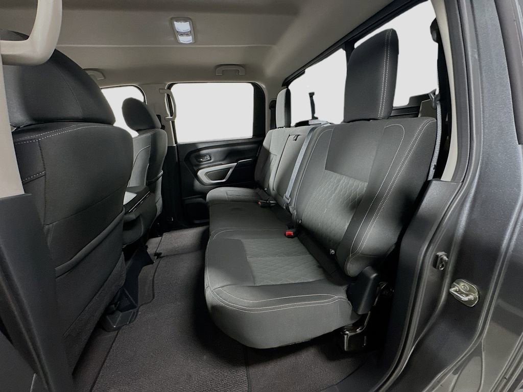 2017 Nissan Titan XD SV