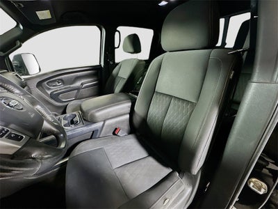 2018 Nissan Titan XD SV