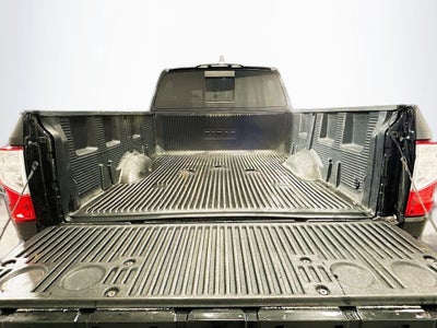 2018 Nissan Titan XD SV