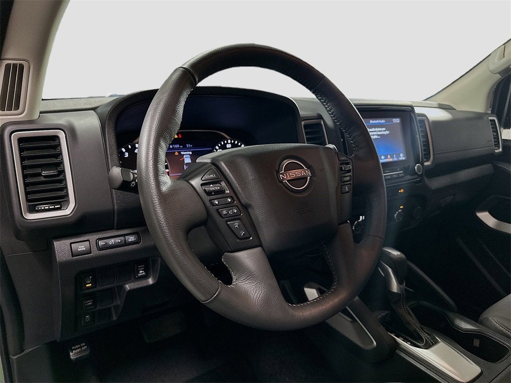 2024 Nissan Frontier SV